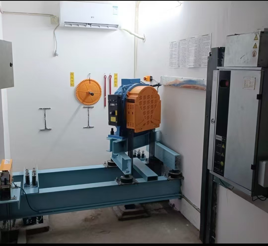 喜讯！北京升华电梯：鸿运花园国补电梯更新项目第一批次圆满收官，居民锦旗致谢！(图6)